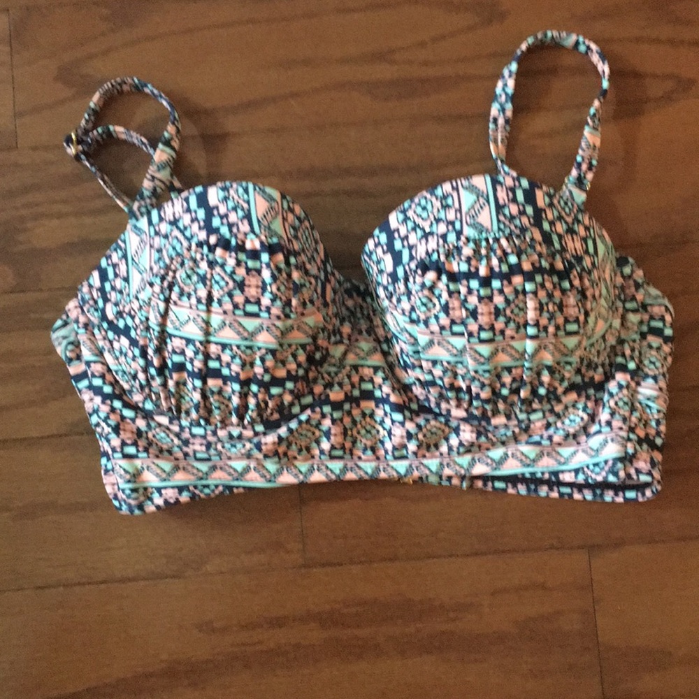 Bikini top